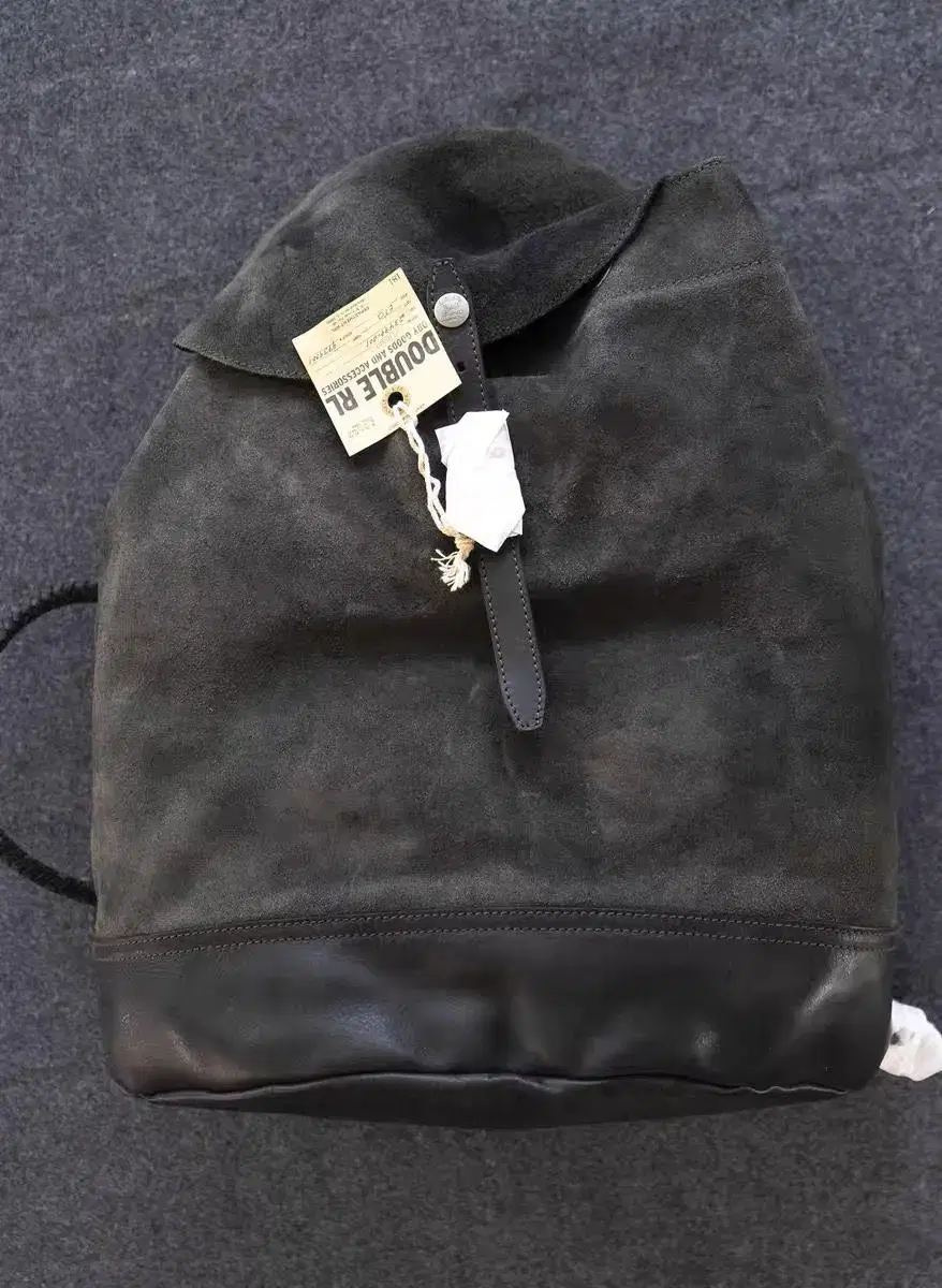 할인. 더블알엘 가방 RRL Leather Rucksack 가죽 백팩